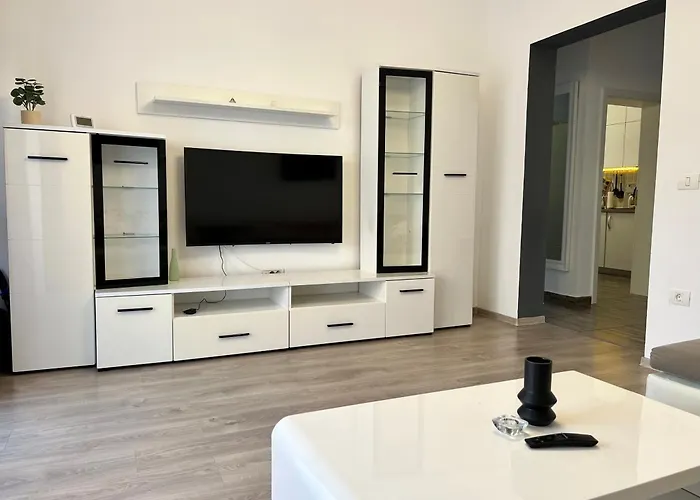 Nathallie Cosy Timişoara